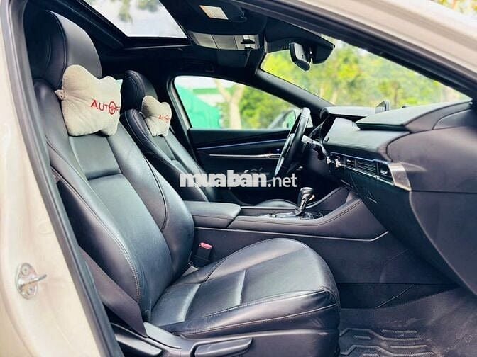 Mazda 3 2020 2.0 Premium Sport Trắng