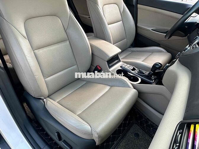 Hyundai Tucson 2019 Trắng 9 vạn km