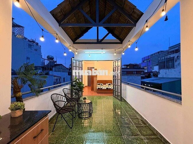 PENTHOUSE CHỈ 5,xTr THOÁNG MÁT - BAN CÔNG LỚN - NGAY TRUNG TÂM Q10