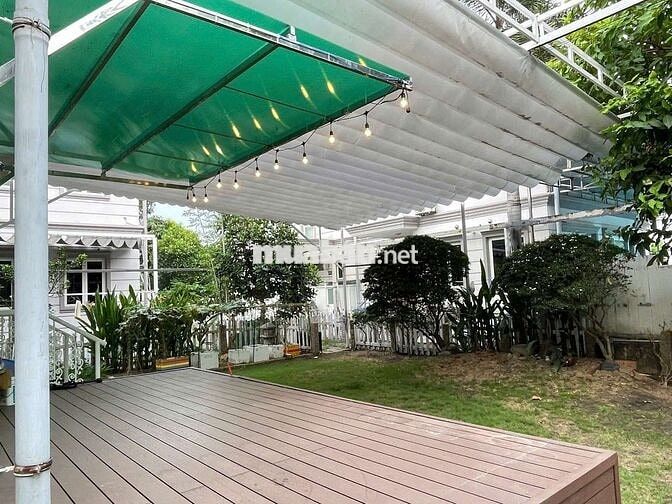 Cho thuê biệt thự Garden Home kế Vạn Phúc City 