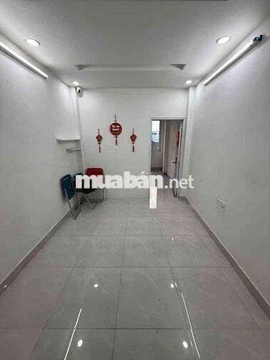 Cho thuê nhà mặt tiền kinh doanh đường 30/4  - gần công viên biên hùng