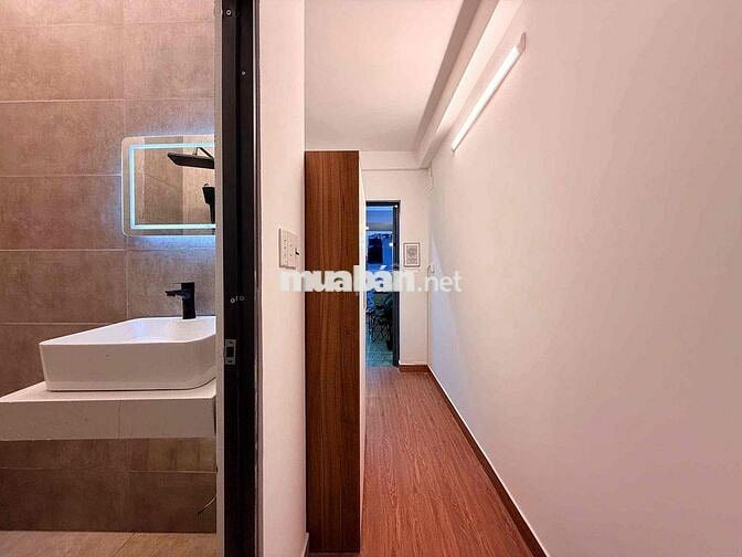 PENTHOUSE CHỈ 5,xTr THOÁNG MÁT - BAN CÔNG LỚN - NGAY TRUNG TÂM Q10