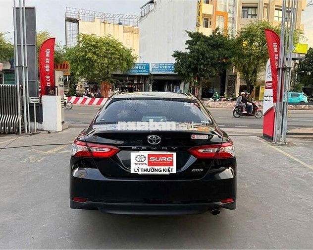 Toyota Camry 2019 2.0G nhập Thái Lan