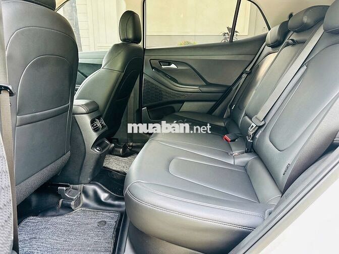 Hyundai Creta 2024 1.5 Tiêu Chuẩn Trắng