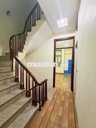 Siêu Đẹp Phố Quan Nhân, nhà đẹp ở luôn, oto đỗ cửa, KD,SPA, 35m*5 tầng