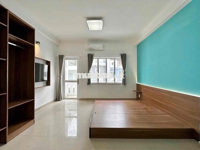 STUDIO 35m2 BAN CÔNG ĐẸP SIÊU MỚI – GẦN VÒNG XOAY CỐNG QUỲNH QUẬN 1
