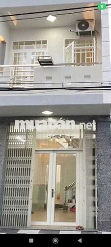 mặt tiền cho kd tóc,siper đây đàn bán quần Áo trên em