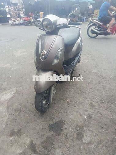 mua xe mới cần bán lại 