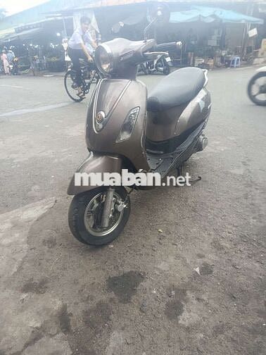 mua xe mới cần bán lại 