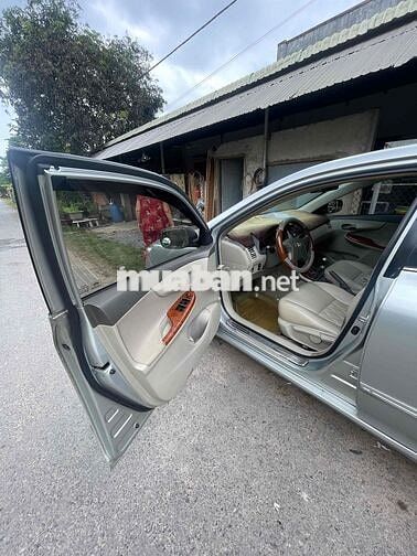 Toyota Corolla Altis Bạc