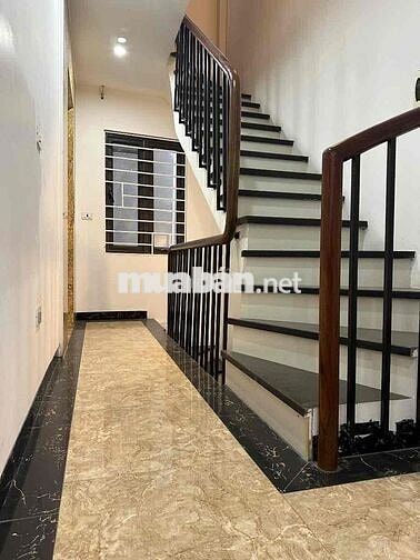 Siêu phẩm Phố Quan Nhân, nhà đẹp ở luôn, cánh 20m oto tránh, dt 38m*5