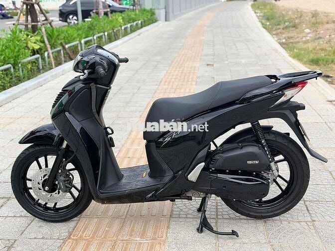 👉SH 125 KHOÁ GA ĐEN BÓNG XE ĐẸP KEN BIỄN 43