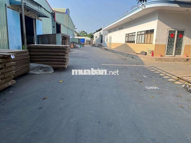 xưởng cho thuê Xuân Thới hóc môn DT 2700m giá 45tr