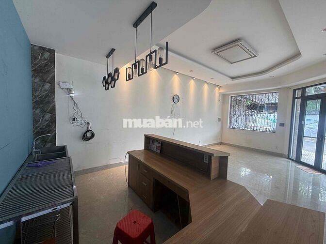 cho thuê mặt bằng chợ mới bà hom