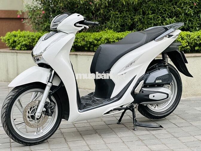 Honda SH 150i màu trắng xe siêu đẹp chính chủ bán 