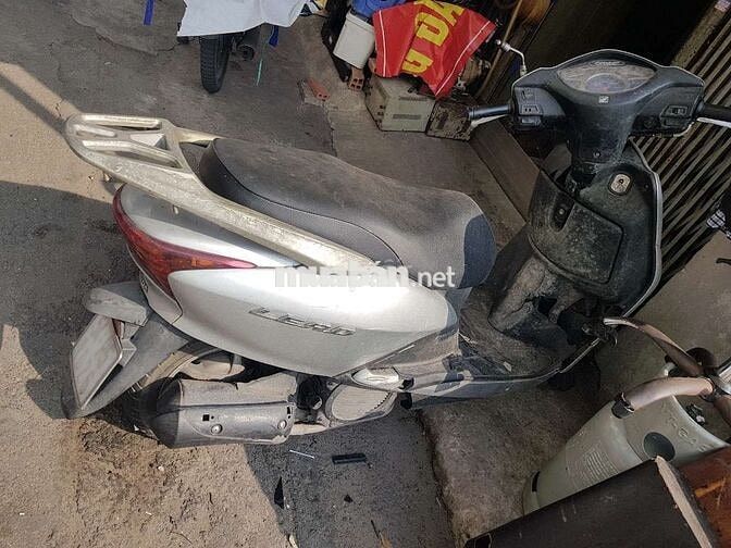 Honda Lead Bạc