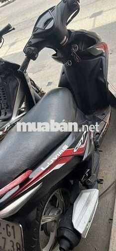 Yamaha Luvias Đen đỏ Thể thao