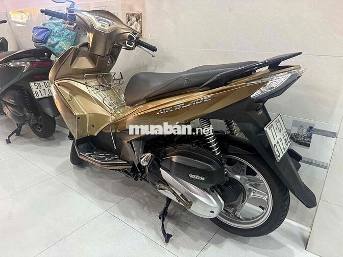 Honda Air Blade trả góp bao nợ xấu đưa trước 8tr