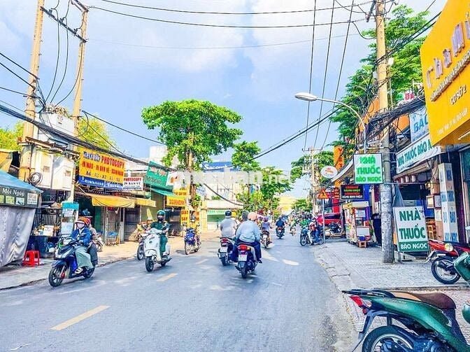 NHÀ MẶT TIỀN ĐƯỜNG LÊ ĐỨC THỌ 6,5X20M CẤP 4 THÔNG SUỐT KHU KD ĐÔNG ĐÚC