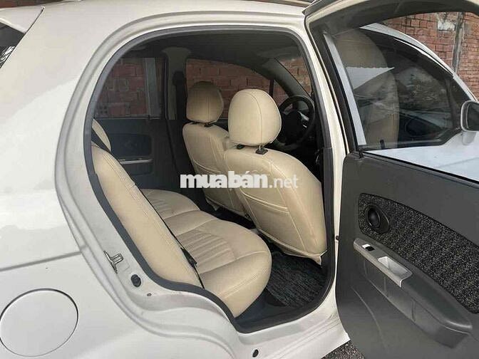 Daewoo Matiz Trắng 4 chỗ