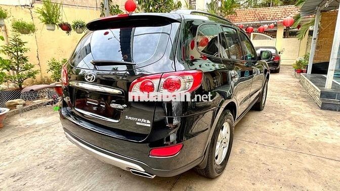 Hyundai SantaFe 2011 2.4 4WD Đen