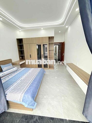 nhà phố có phòng ngủ dưới khu lộc phát 22/12 giá rẻ nhất khu