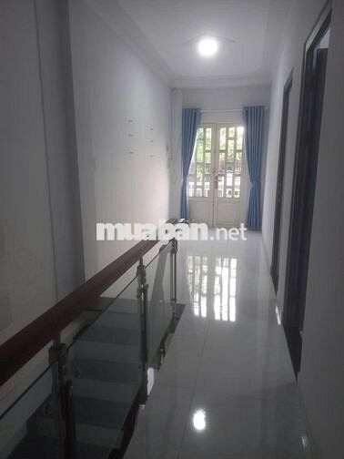 Nhà trống thuê ngay mặt tiền Lê Thị Hoa gần chợ đầu mối Thủ Đức 
