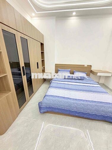 nhà phố có phòng ngủ dưới khu lộc phát 22/12 giá rẻ nhất khu