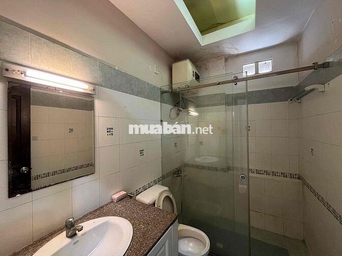 Rộng Thênh Thang 65m2 - 2PN - 1WC - Nội Thất Cơ Bản - Dakao Quận 1