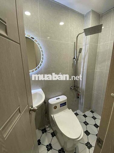 💎 💎 💎 MẶT TIỀN TÚ MỠ TRỆT LẦU 1PN 2WC VỪA Ở VUẦ KINH DOANH THUẬN LỢI