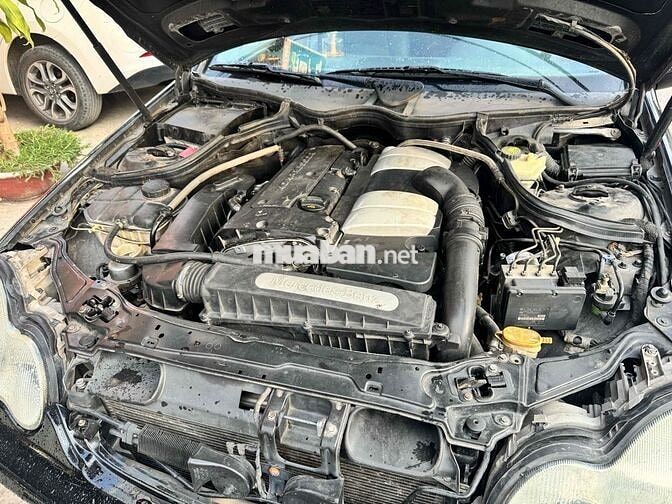 Mercedes-Benz C200 Kompressor Đen
