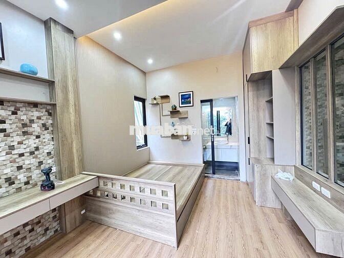 siêu phẩm nhà 5 tầng mới thượng thanh . ngõ ô tô . giá chỉ nhỉnh 9 tỷ