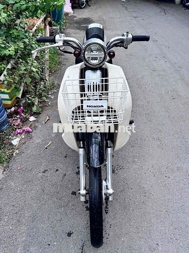 Honda Cup 50cc Đen trắng