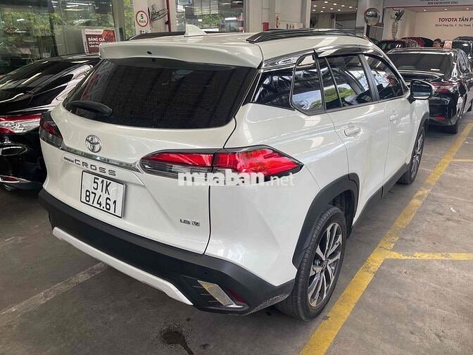 Toyota Corolla Cross 1.8V 2023 / Chuẩn 18.000km