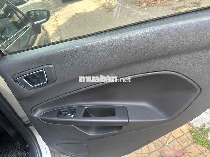 Ford Fiesta EcoBoost 1.0 Turbo Xám