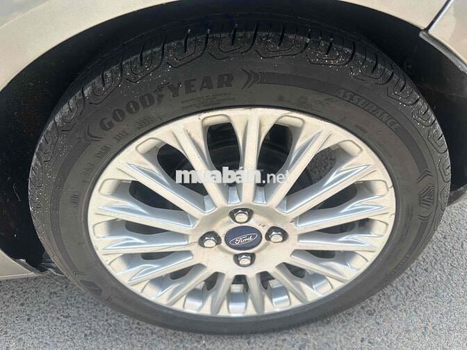 Ford Fiesta EcoBoost 1.0 Turbo Xám