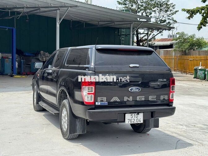 Ford Ranger XLS 2.2L AT 2022 Đen - 28.000 km