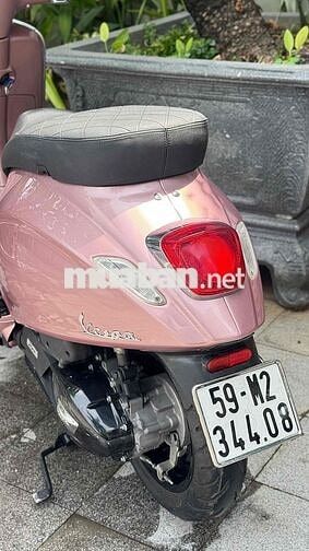 Piaggio Vespa Sprint 125 iGet ABS 2019 Hồng Posche