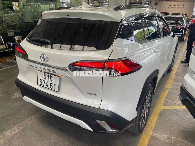 Toyota Corolla Cross 1.8V 2023 / Chuẩn 18.000km