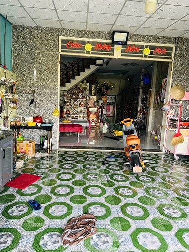 🏡 NHÀ NGAY CHỢ QUI ĐỨC BÌNH CHÁNH DT 105m2  ĐƯA TRƯỚC 1 TỎI VÀO Ở
