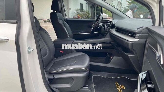 Hyundai Custin 2024 Tiêu Chuẩn 1.5T 29.000km