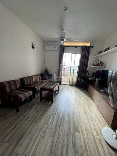 Căn 1 phòng chung cư Thái An, có ban công,nội thất giá 6,5tr/th
