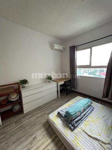 Căn 1 phòng chung cư Thái An, có ban công,nội thất giá 6,5tr/th