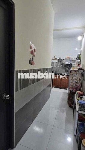 NHÀ ĐẸP 1 LẦU HẺM XE HƠI DÂN CƯ HIỆN HỮU ĐÔNG ĐÚC GIÁP TÂY LÂN
