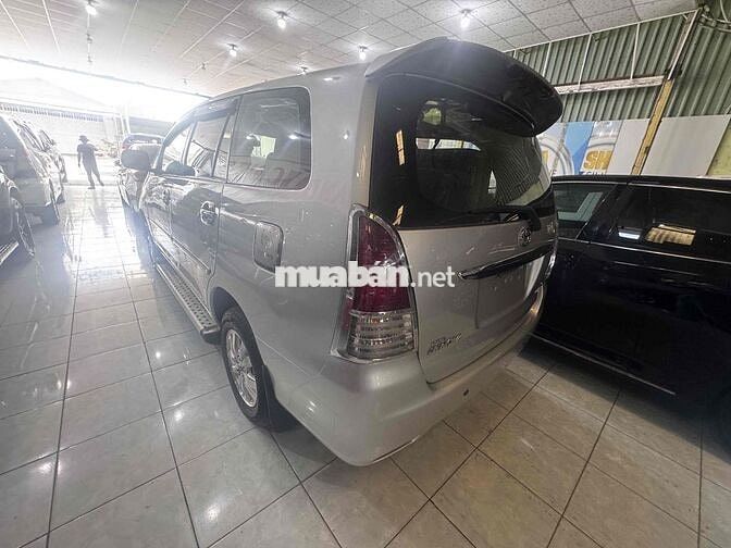 Toyota Innova G 2011 Bạc