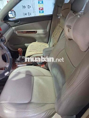 Toyota Camry 2002 2.4G Đen