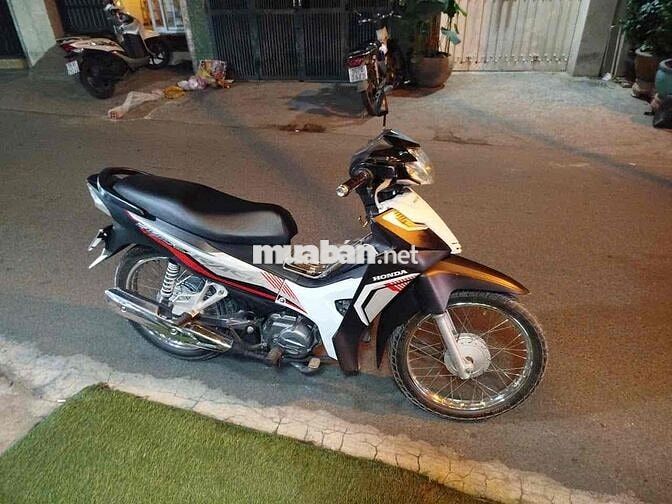 Honda Wave Blade 2018 Đen trắng 82906 km