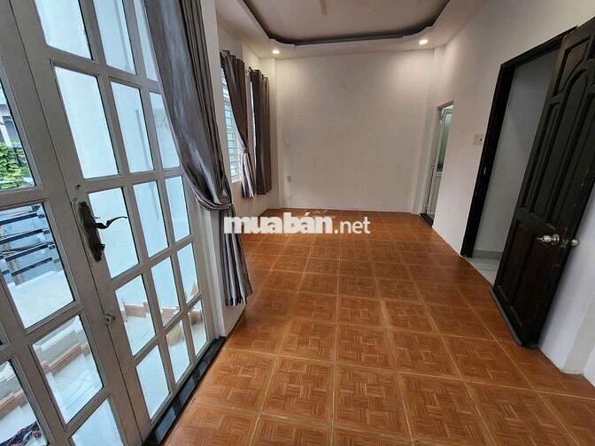 Cho thuê nhà nguyên căn hẻm  Huỳnh Tấn Phát – Phường Phú Thuận Q7