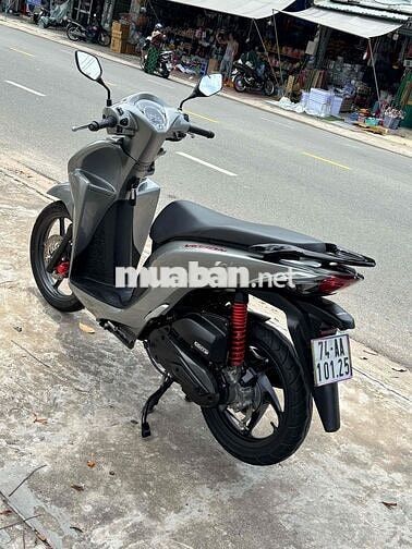 Honda Vision 2025 Thể thao Bạc