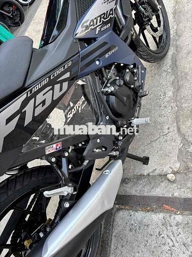 Suzuki Satria F150 Xám đen